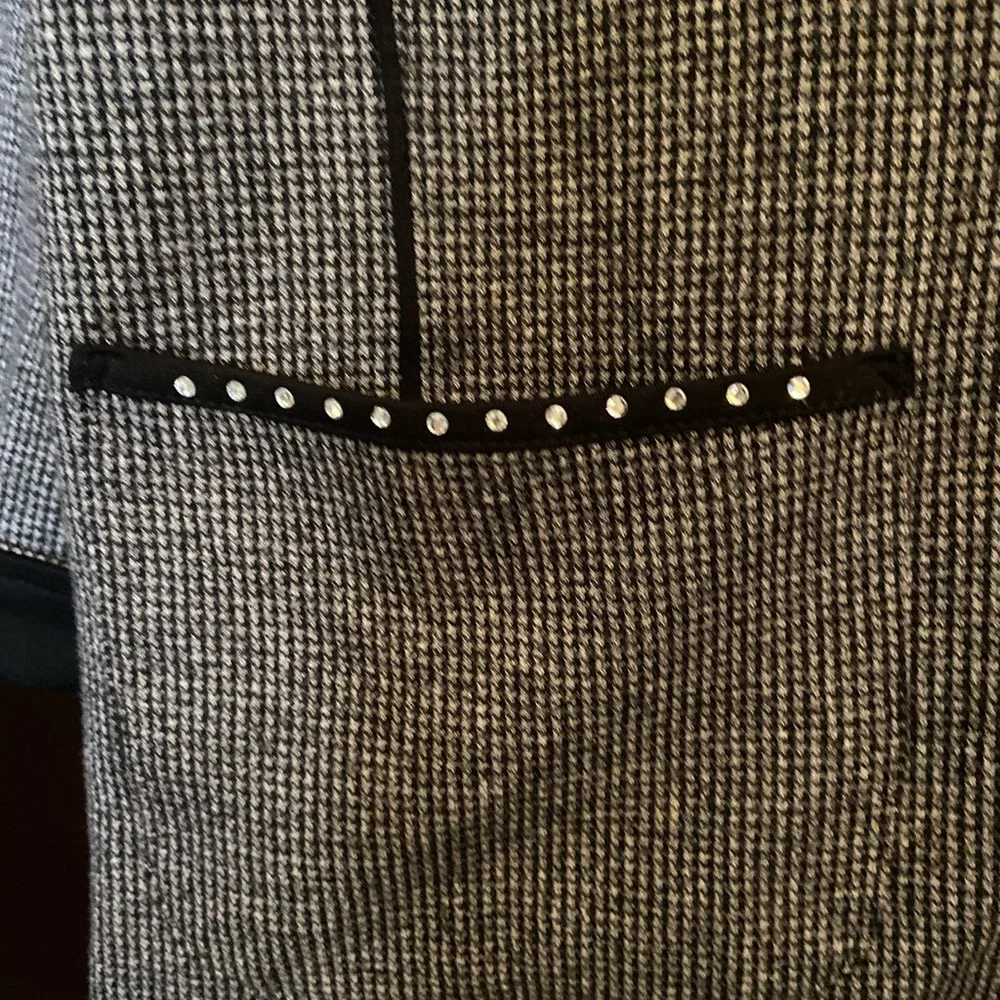 Allison Daley jacket - Picture 5 of 9